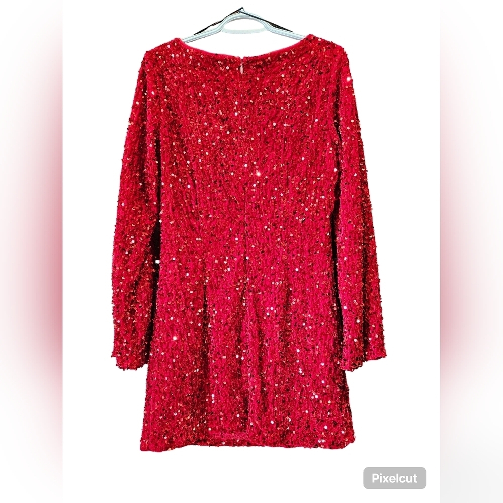 🖤GiGio USA Rockin' Red sequin dress size Medium - Picture 2 of 3